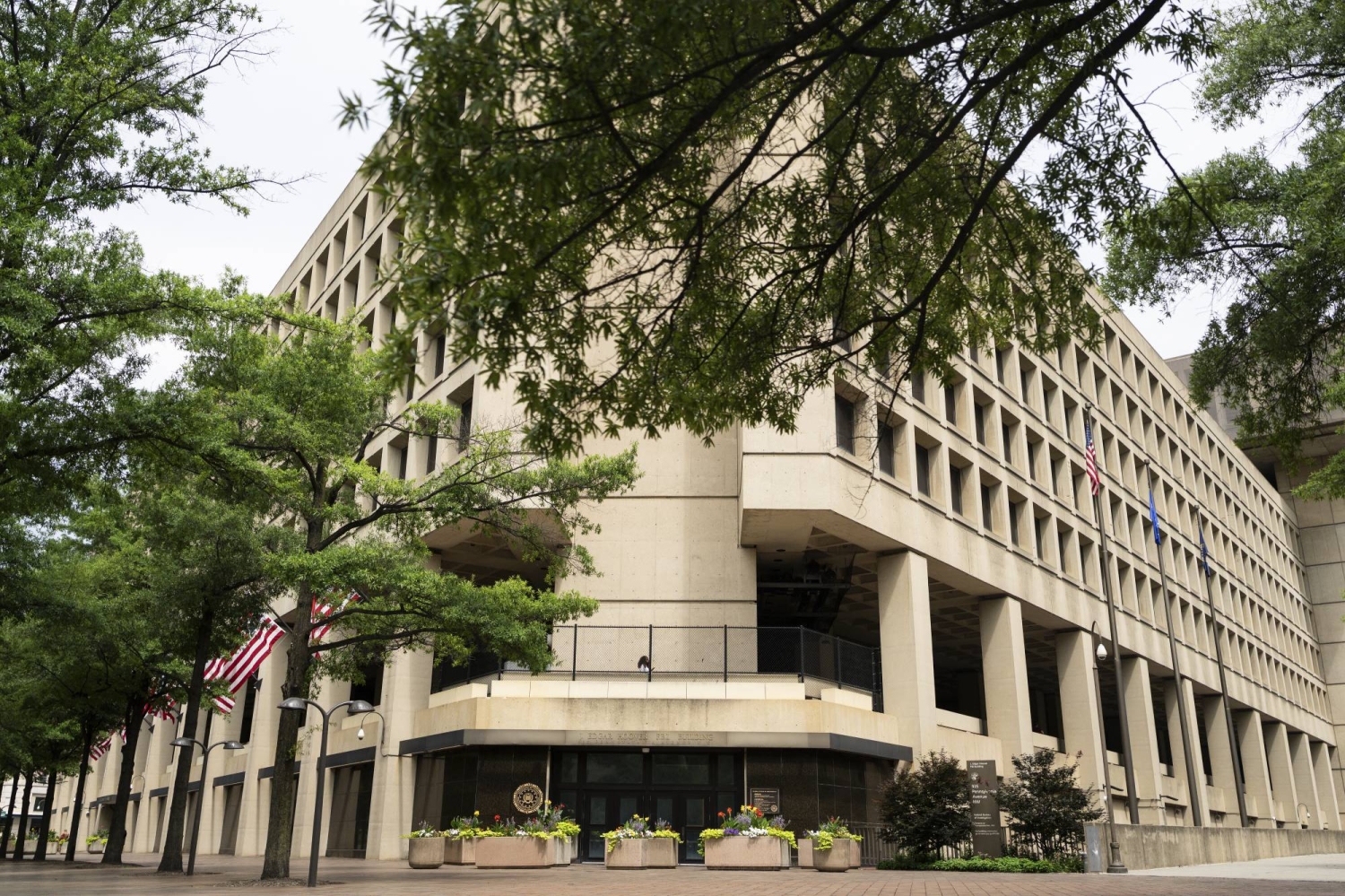  Hacked FBI data includes details of staffers’ intelligence assignments  — Japan Times